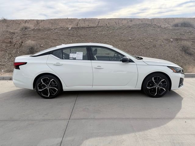 Used 2024 Nissan Altima 2.5 SR image 4