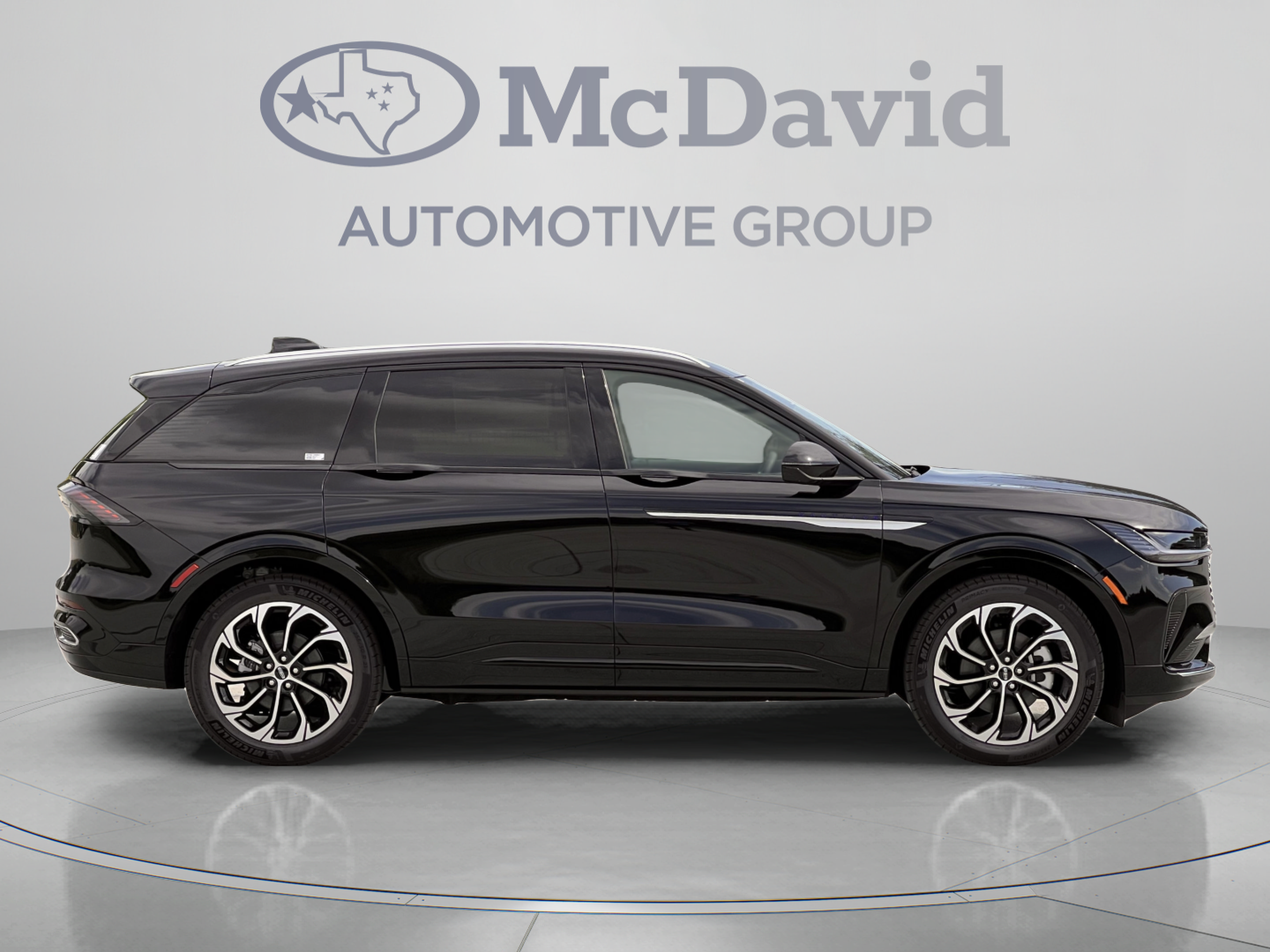 New 2026 Lincoln Nautilus Reserve AWD/4WD image 7