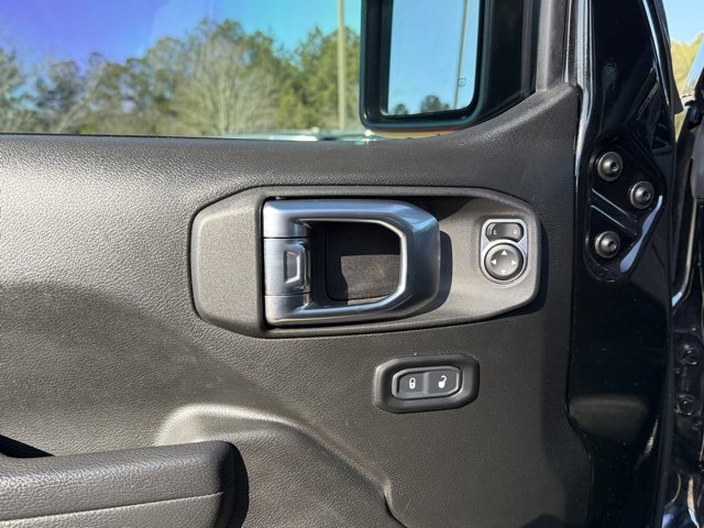 Used 2023 Jeep Gladiator Willys image 14