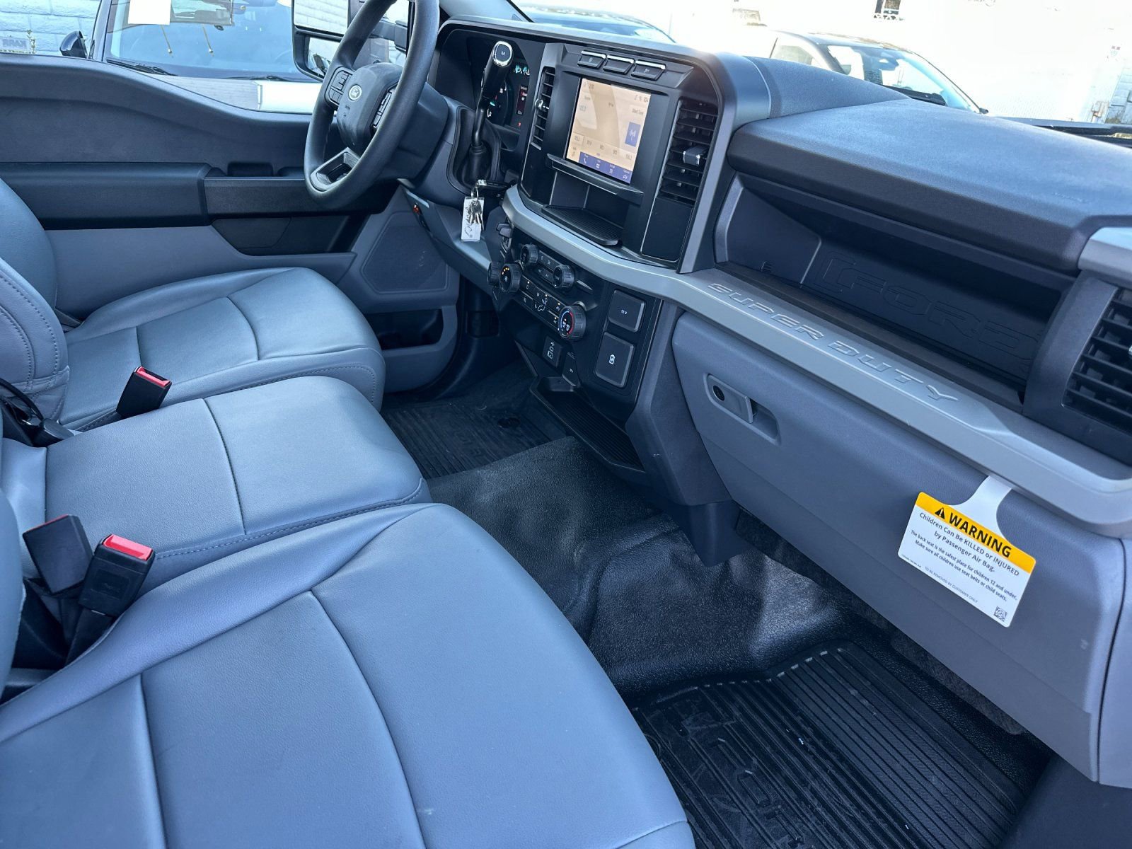 Used 2024 Ford F550 2WD Regular Cab Super Duty w/ XL Chrome Package image 16