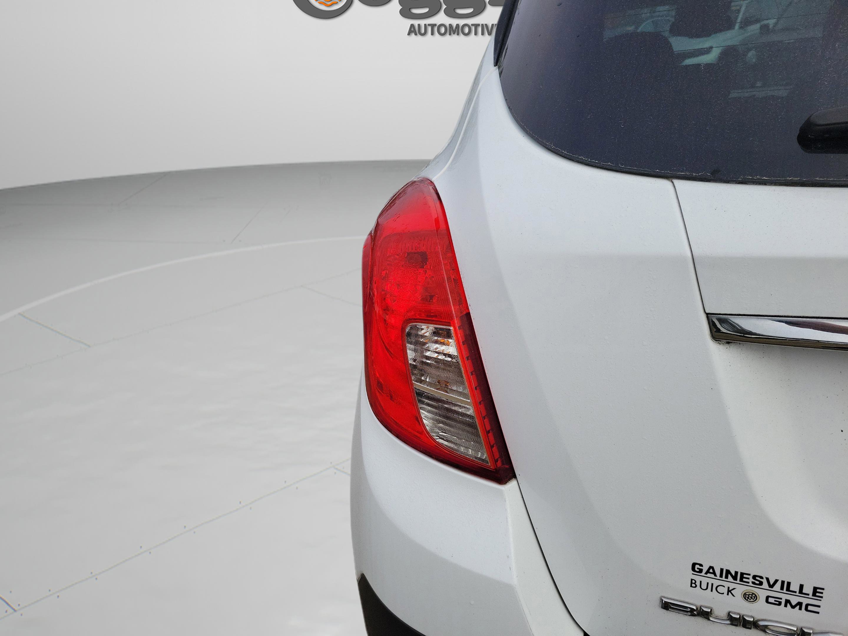 Used 2016 Buick Encore FWD image 22