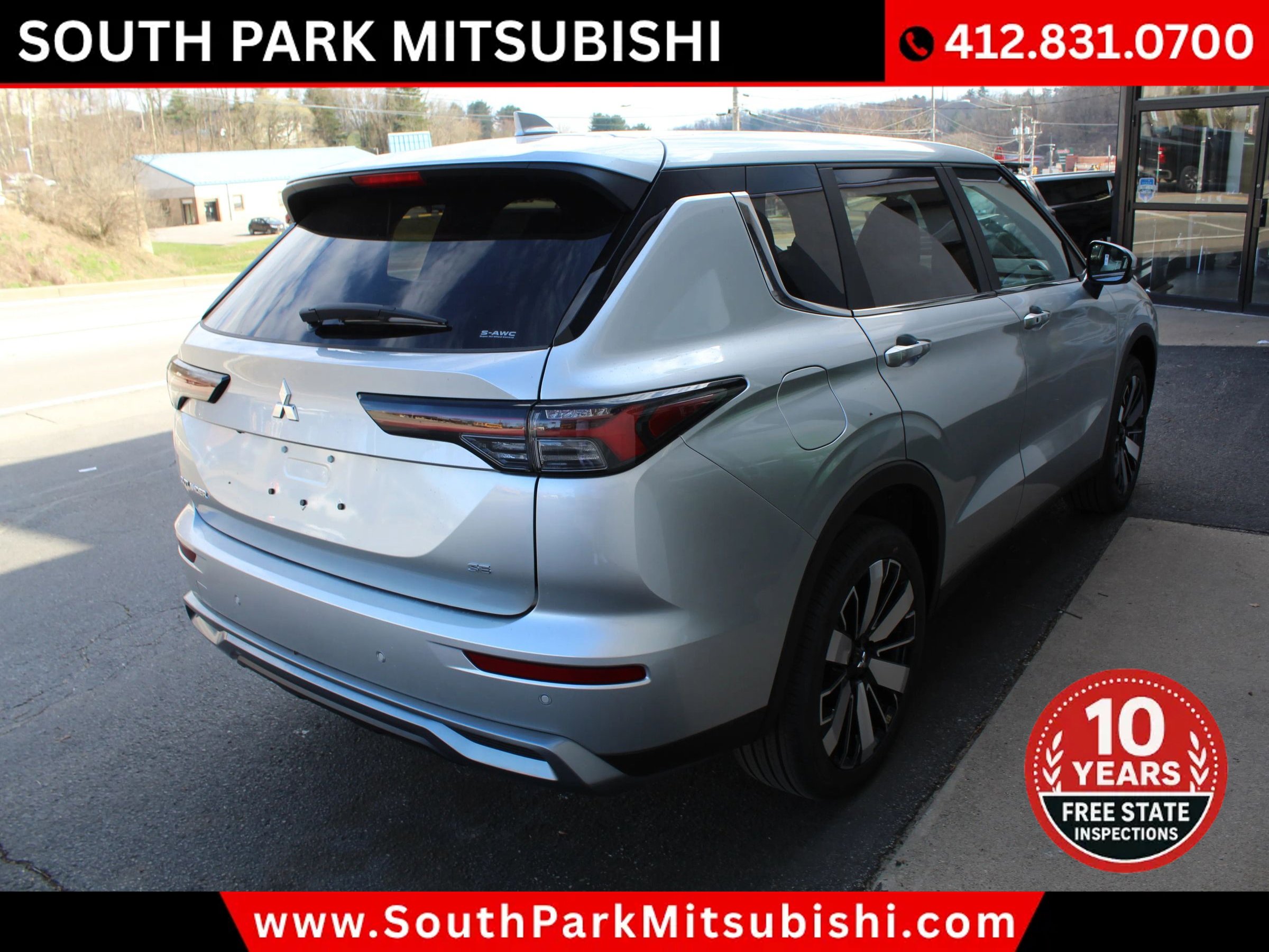New 2026 Mitsubishi Outlander SE image 9