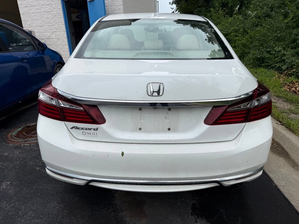 Used 2016 Honda Accord EX-L image 5