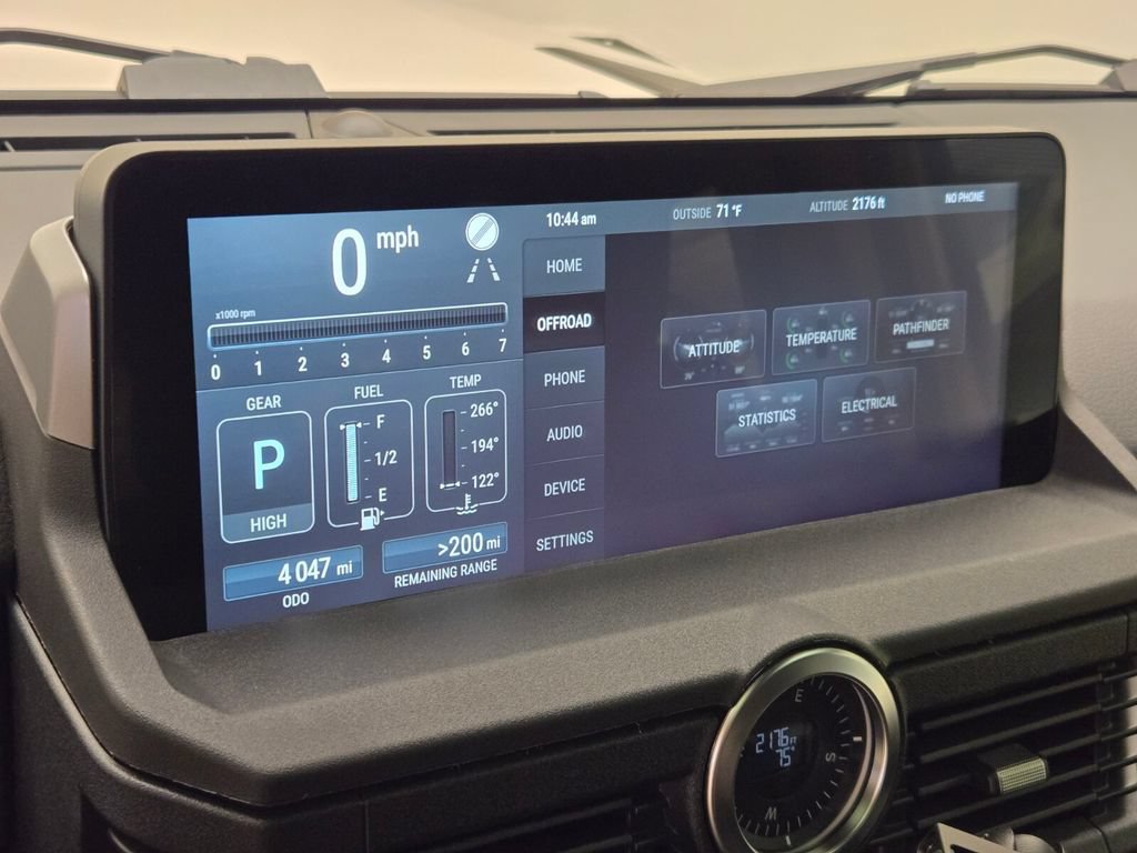 Used 2024 INEOS Grenadier Station Wagon AWD/4WD image 37