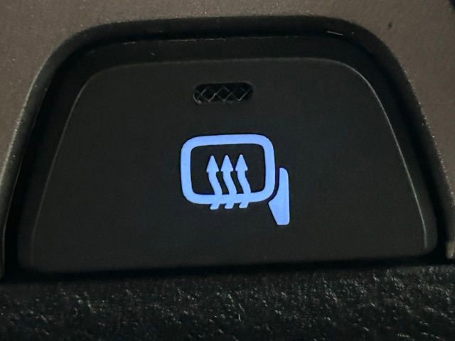 Used 2023 Toyota Tacoma SR image 6