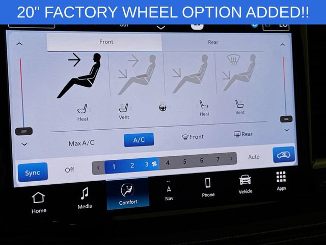 New 2027 Chrysler Pacifica Limited AWD/4WD image 19