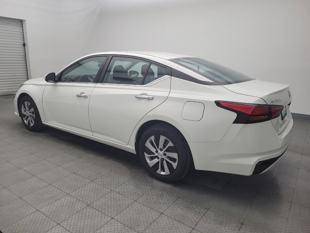Used 2022 Nissan Altima 2.5 S image 3
