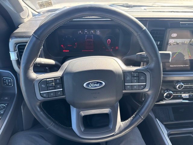 Used 2023 Ford F250 Lariat w/ Lariat Ultimate Package AWD/4WD image 17