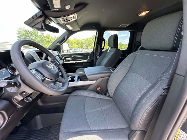 New 2026 RAM 3500 Big Horn AWD/4WD image 20