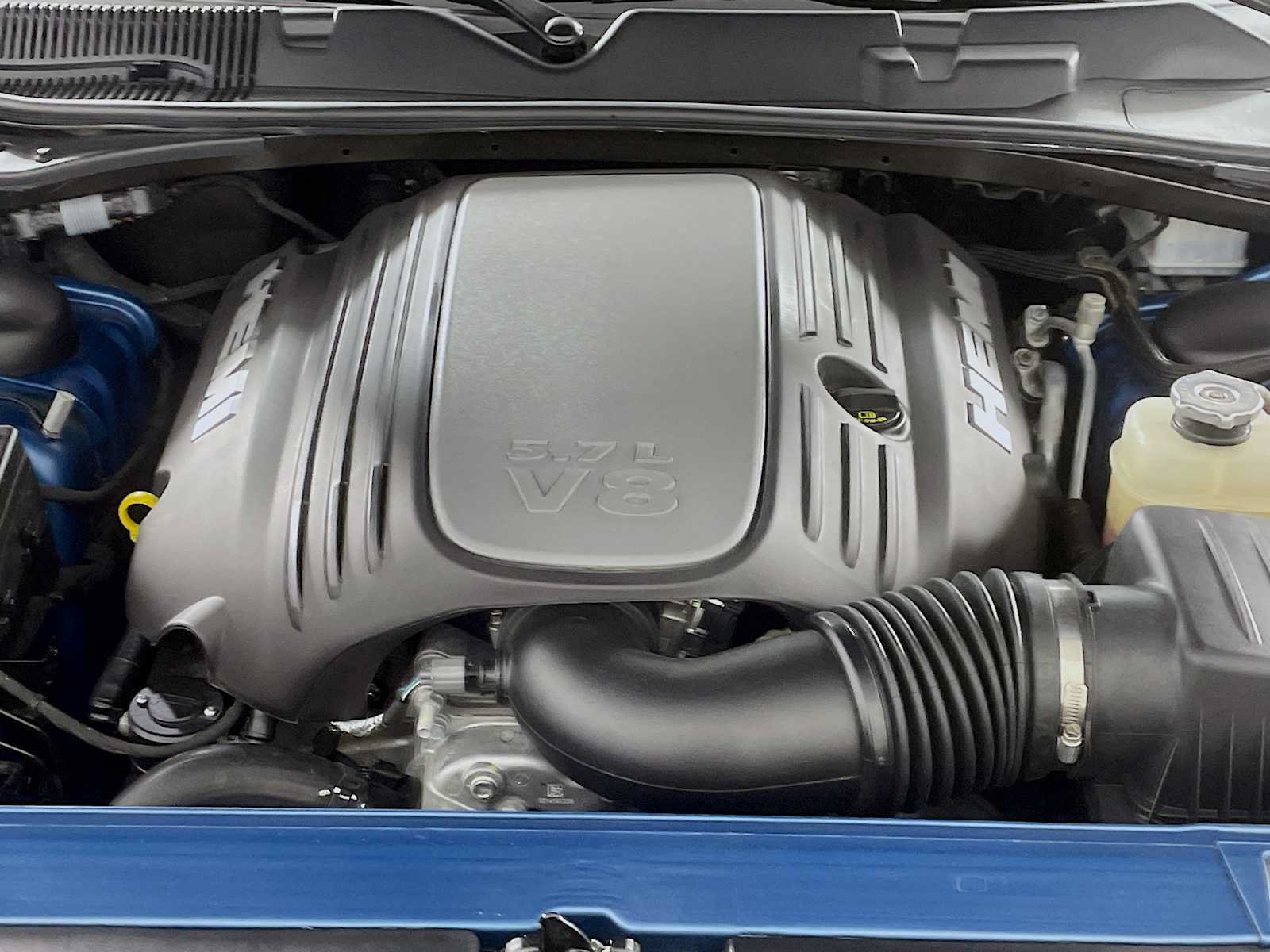 Used 2022 Dodge Challenger R/T w/ Plus Package RWD image 28