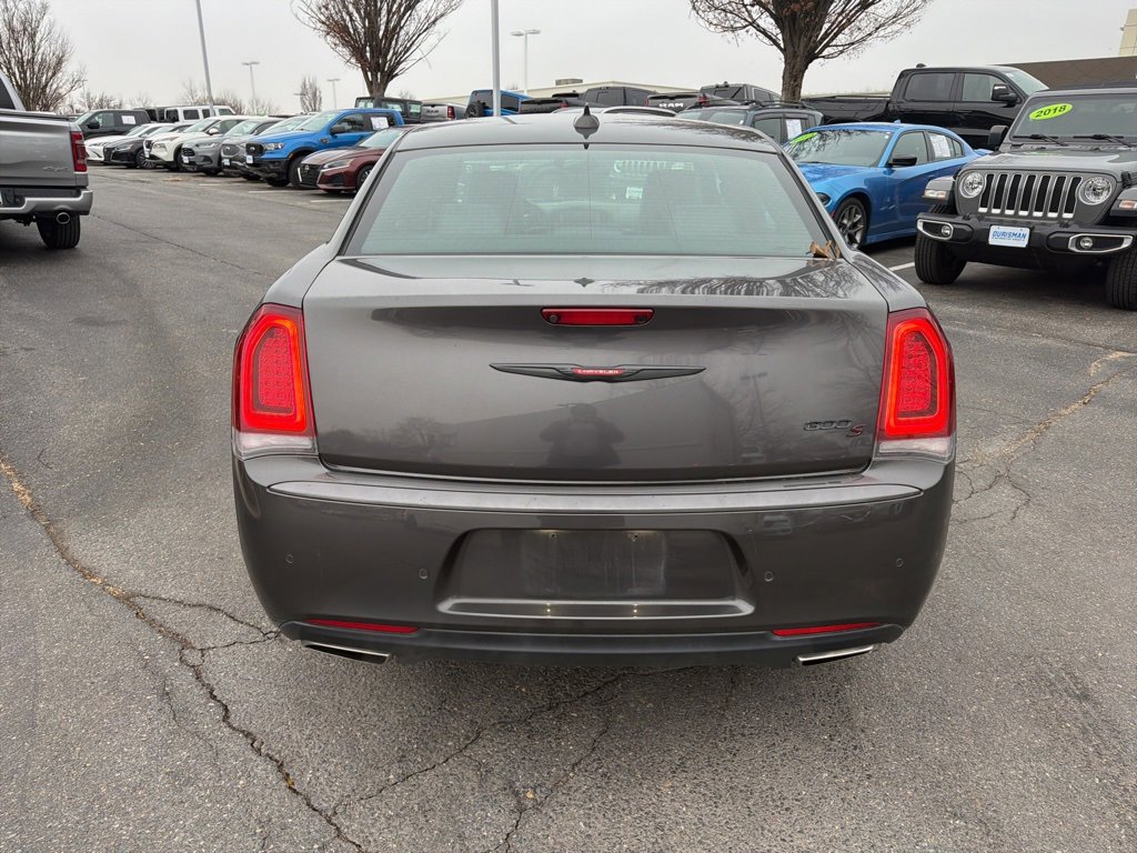 Used 2023 Chrysler 300 S image 4