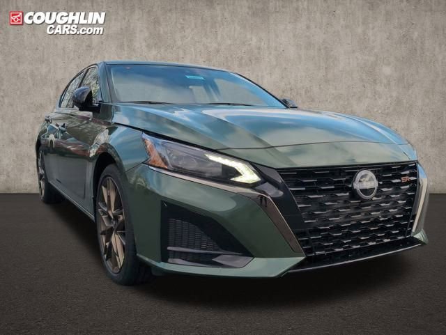 New 2025 Nissan Altima 2.5 SR