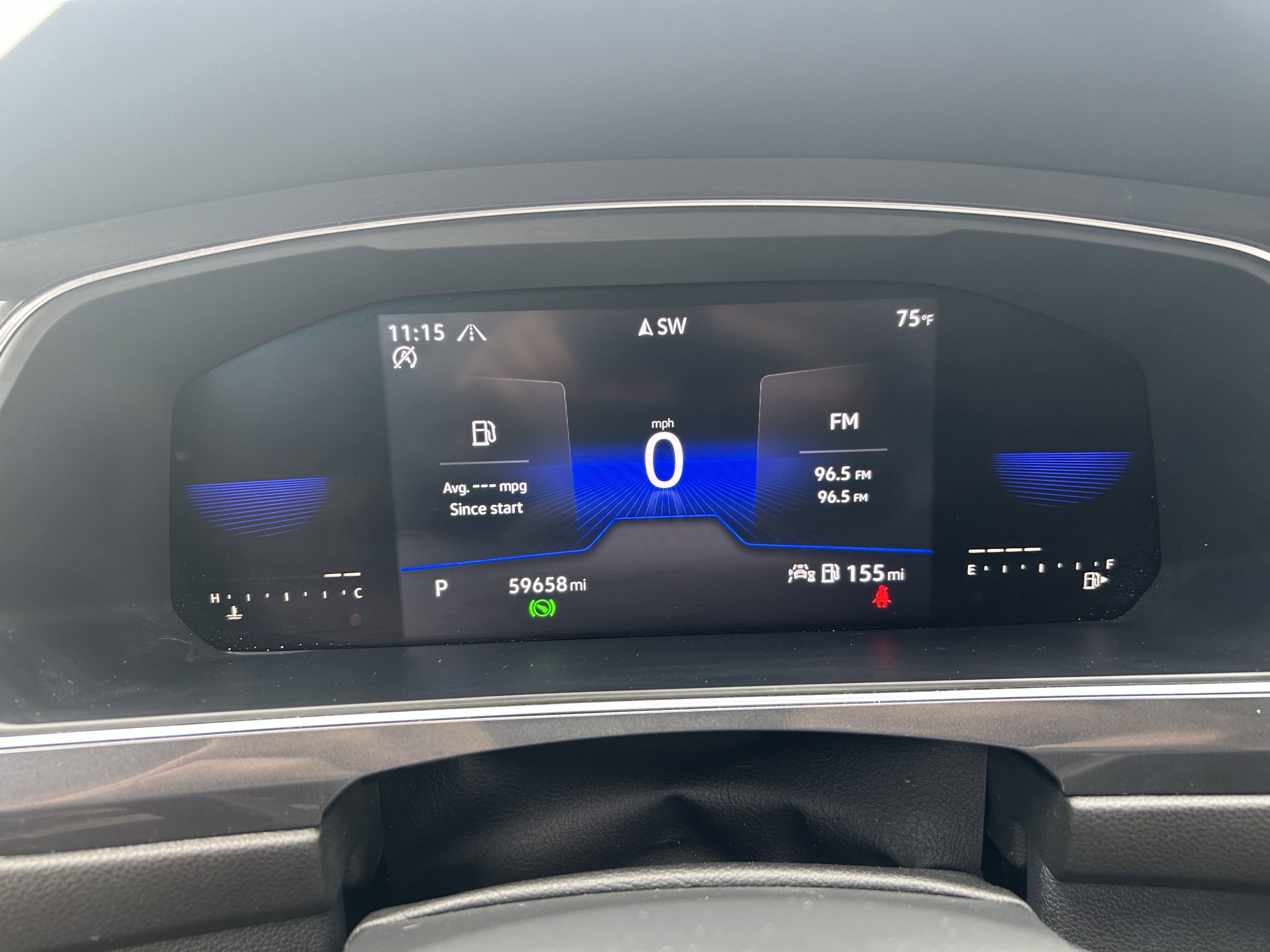 Certified 2022 Volkswagen Tiguan SE R-Line AWD/4WD image 11
