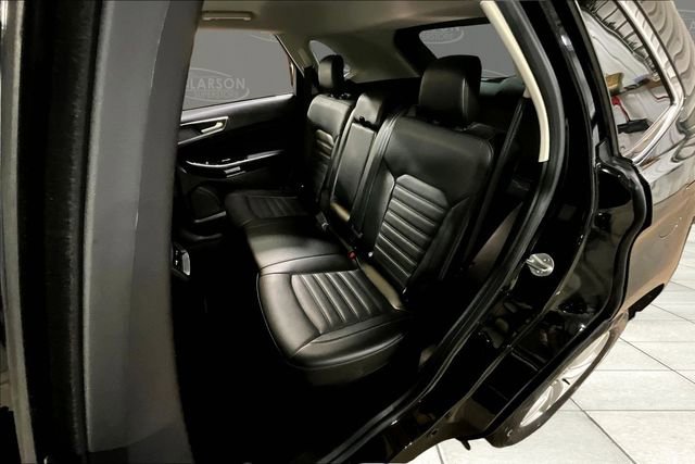 Used 2018 Ford Edge SEL w/ Equipment Group 201A image 14