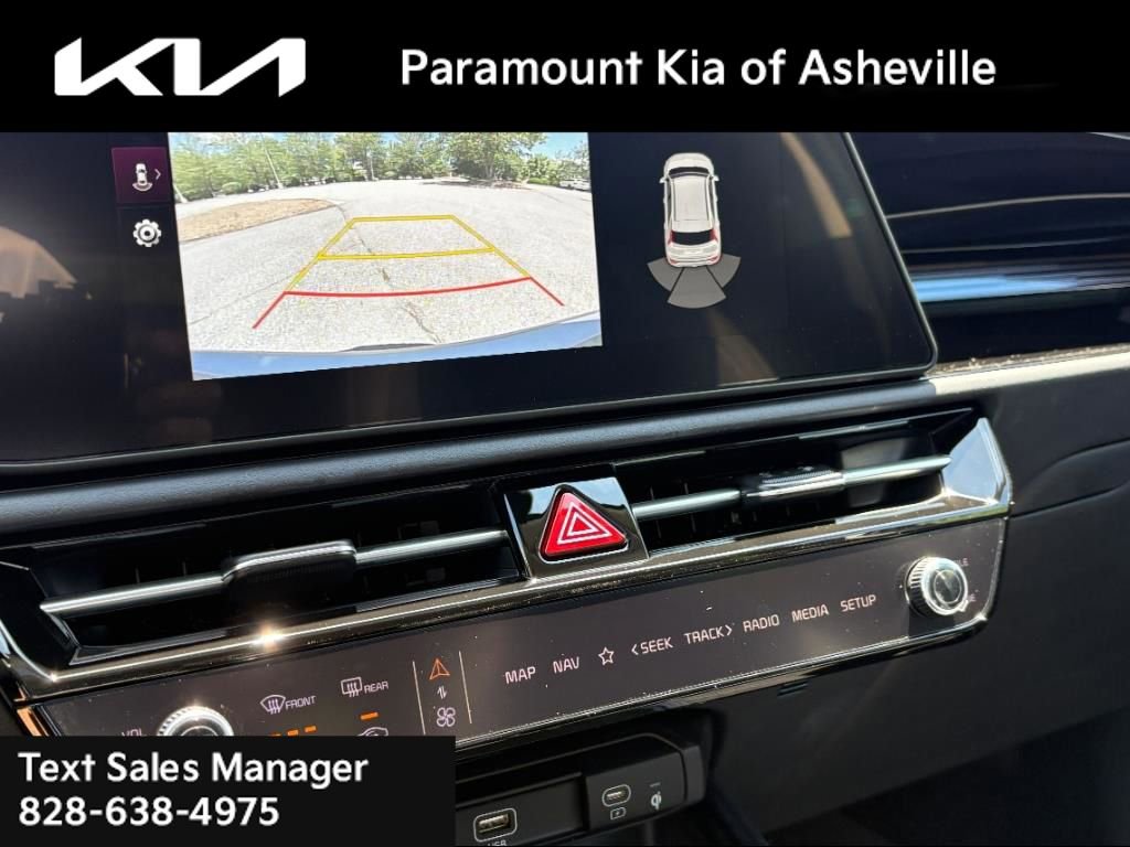 New 2025 Kia Niro EX Touring image 10