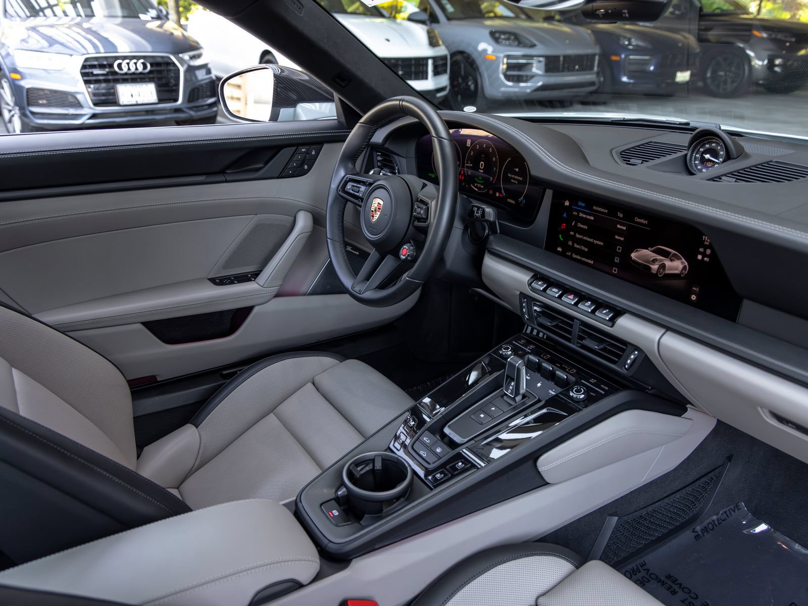 Certified 2025 Porsche 911 Carrera 4 GTS AWD/4WD image 46