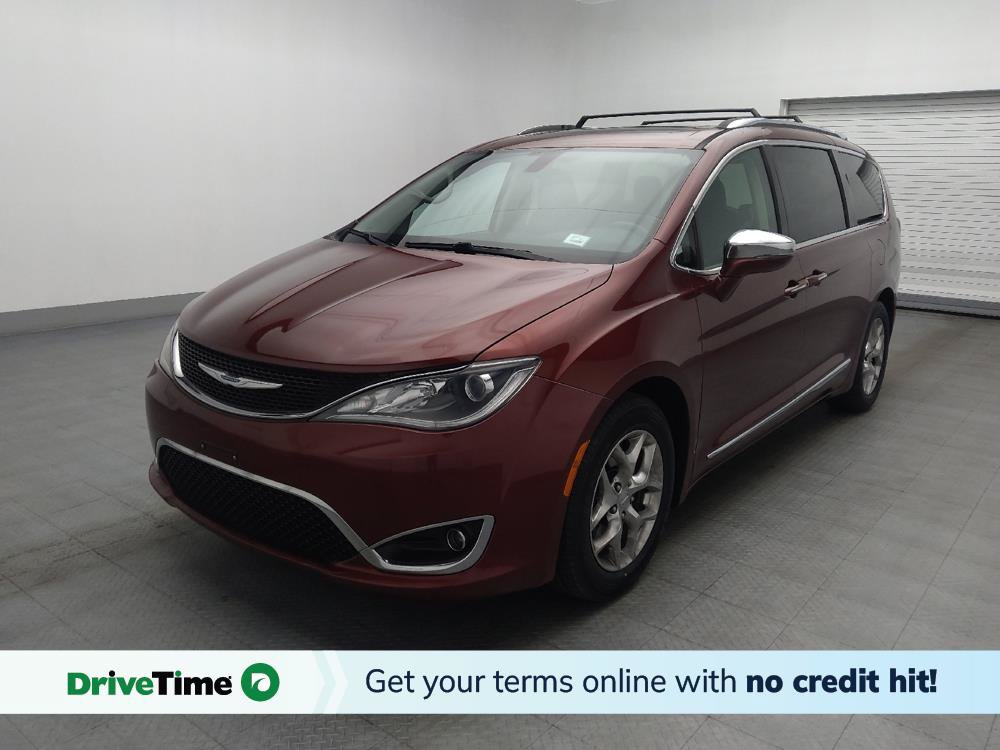 Used 2018 Chrysler Pacifica Limited FWD image 1
