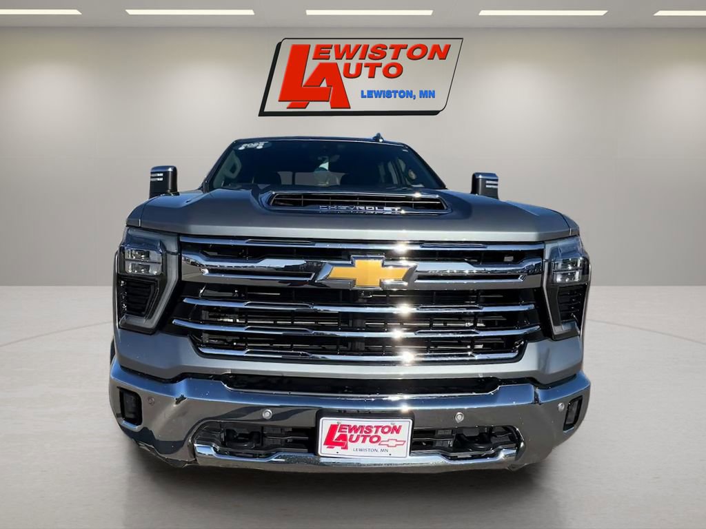 Certified 2025 Chevrolet Silverado 3500 LTZ w/ LTZ Premium Package image 7