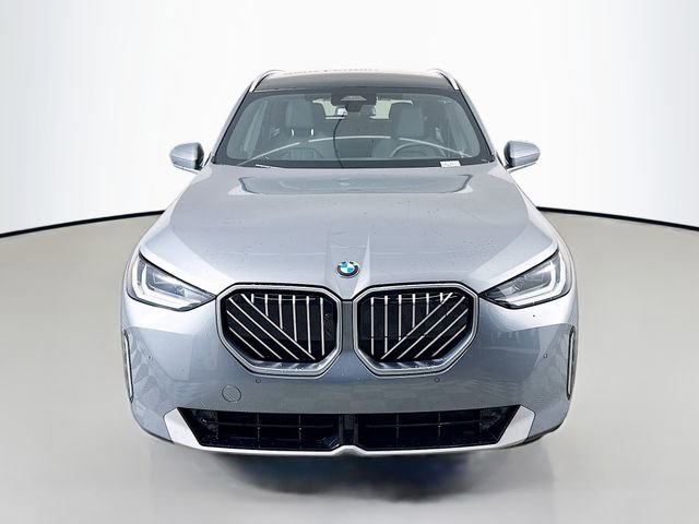 Used 2026 BMW X3 xDrive30 w/ Premium Package image 2
