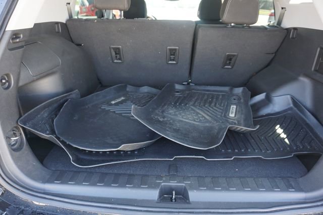 Used 2023 GMC Terrain SLE AWD/4WD image 20