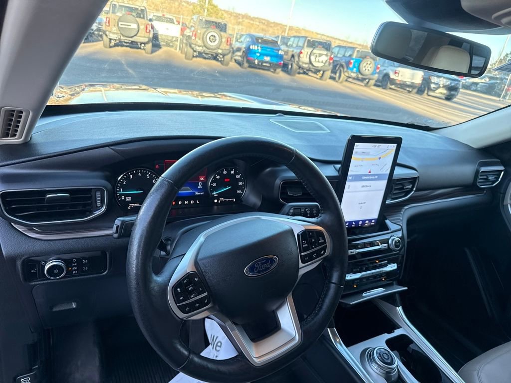 Certified 2023 Ford Explorer Limited w/ Limited Technology Package image 13