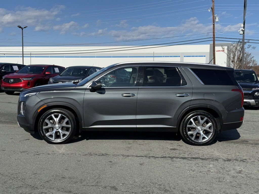 Used 2021 Hyundai Palisade SEL w/ Convenience Package image 3