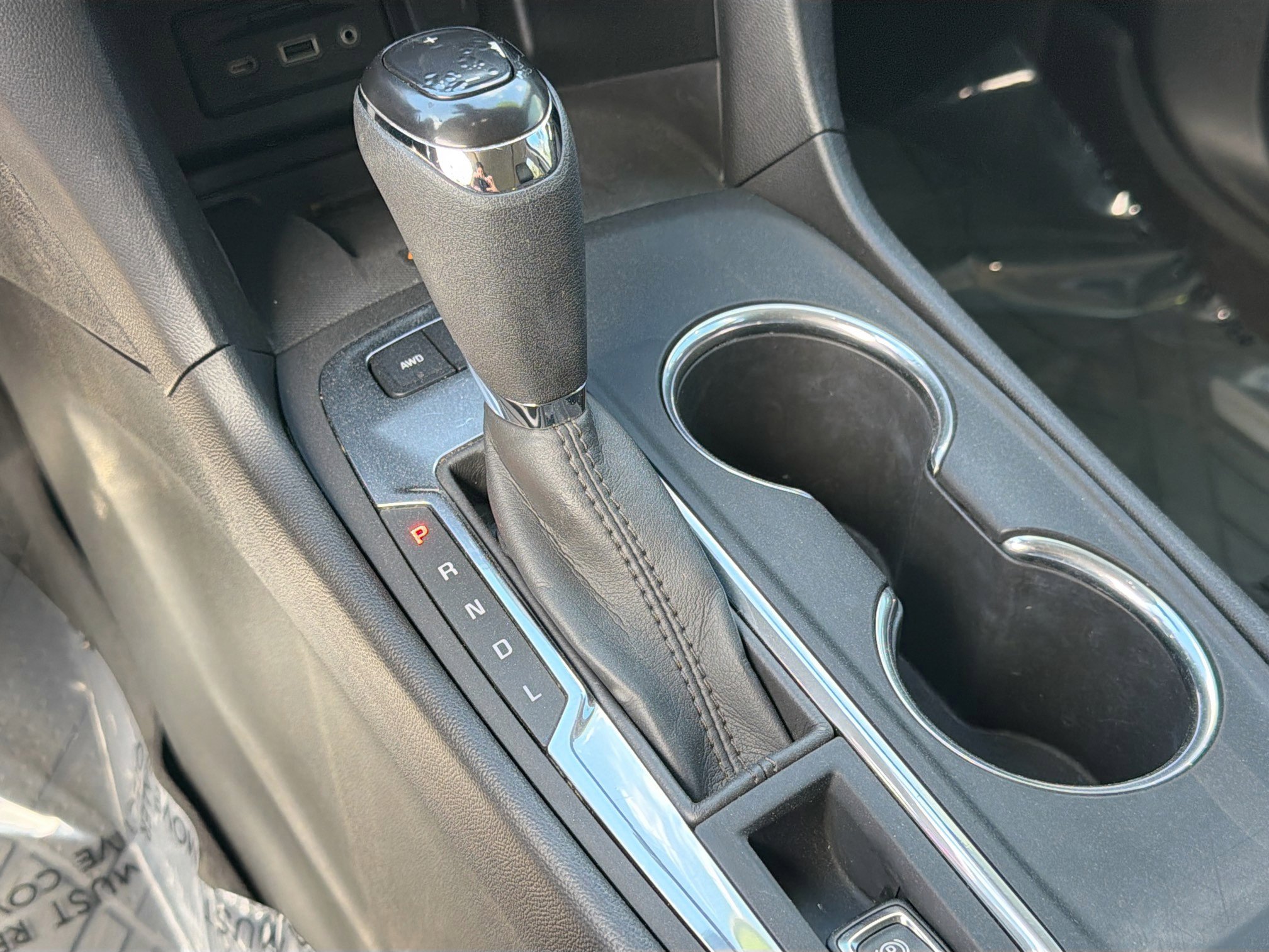 Used 2020 Chevrolet Equinox Premier image 24