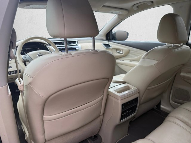 Used 2017 Nissan Murano Platinum w/ Platinum Technology Package FWD image 18