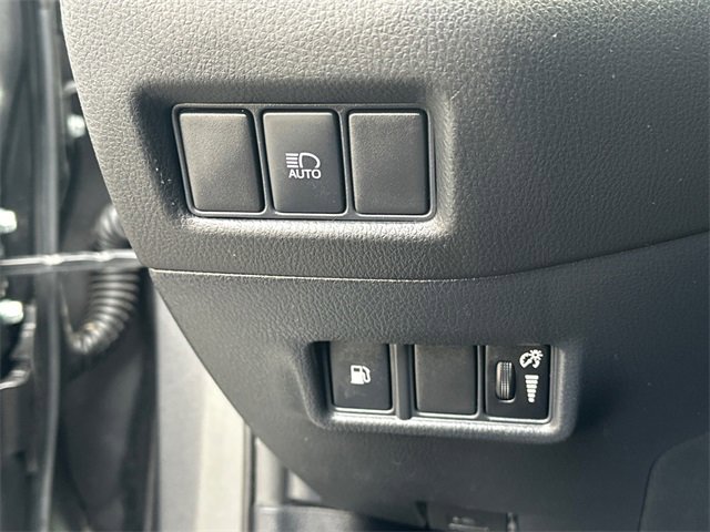 Certified 2021 Toyota C-HR Limited image 19