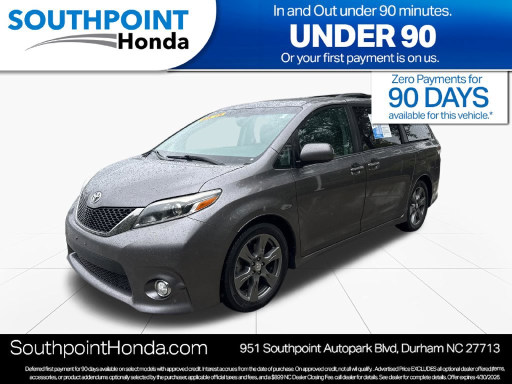 Used 2017 Toyota Sienna SE w/ SE Preferred Package FWD image 3