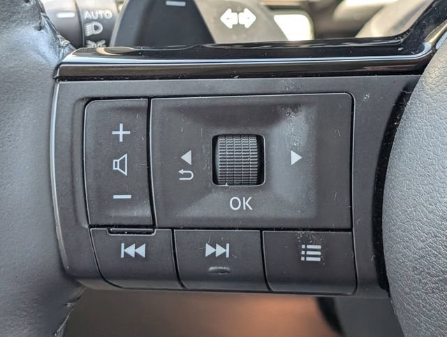Used 2022 Nissan Pathfinder SL w/ SL Premium Package FWD image 26