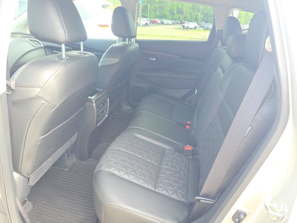 Certified 2023 Nissan Murano Platinum w/ Cargo Package AWD/4WD image 13