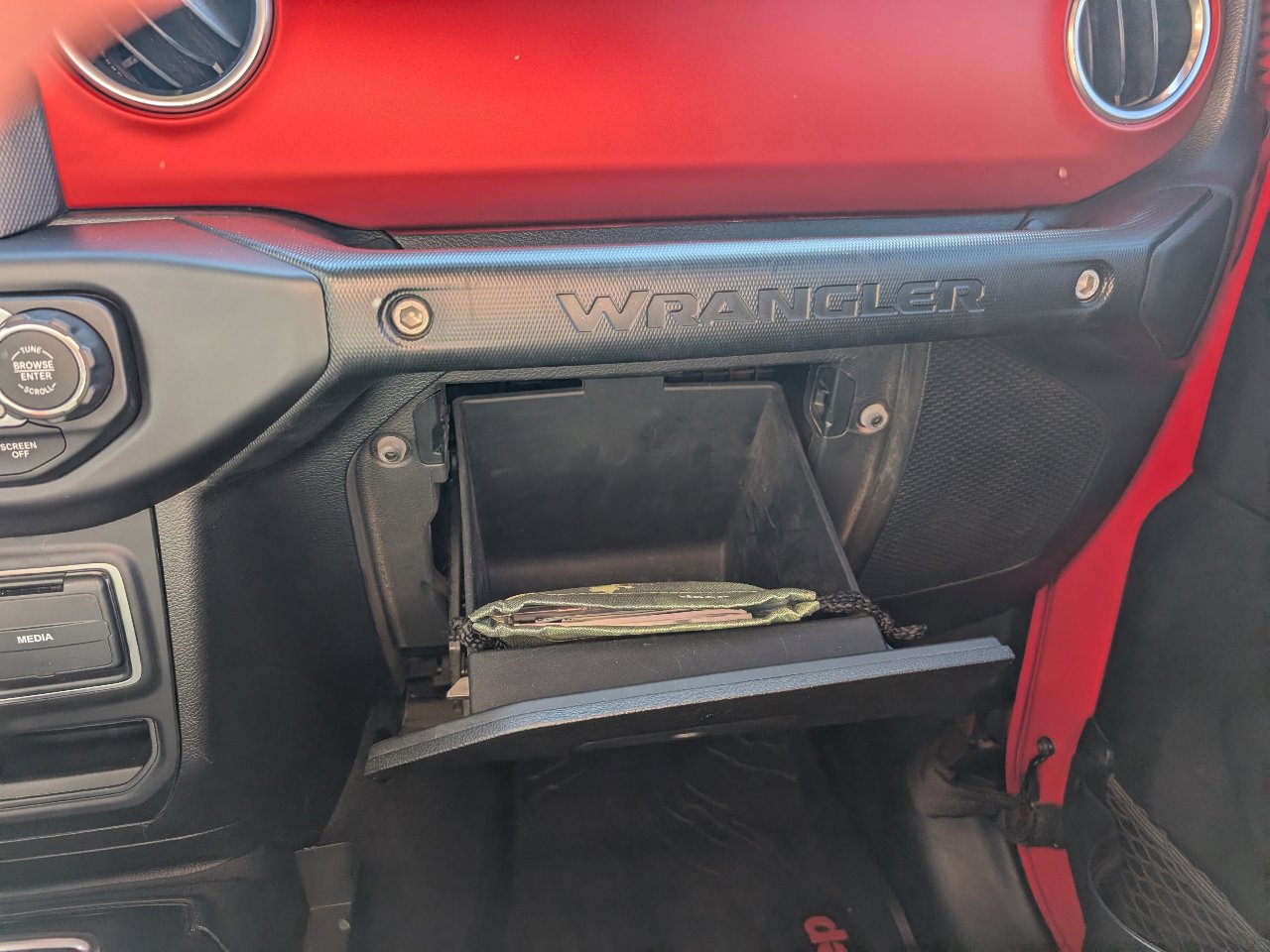 Used 2020 Jeep Wrangler Unlimited Rubicon AWD/4WD image 29