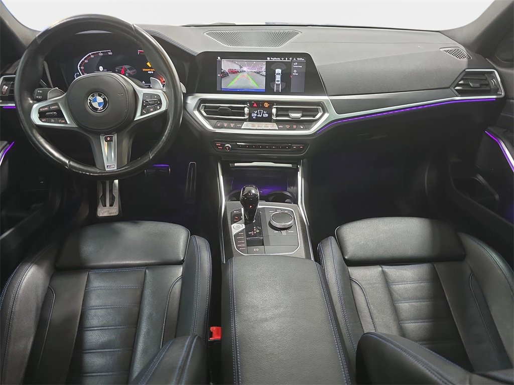 Used 2022 BMW 330i Sedan w/ M Sport Package image 9