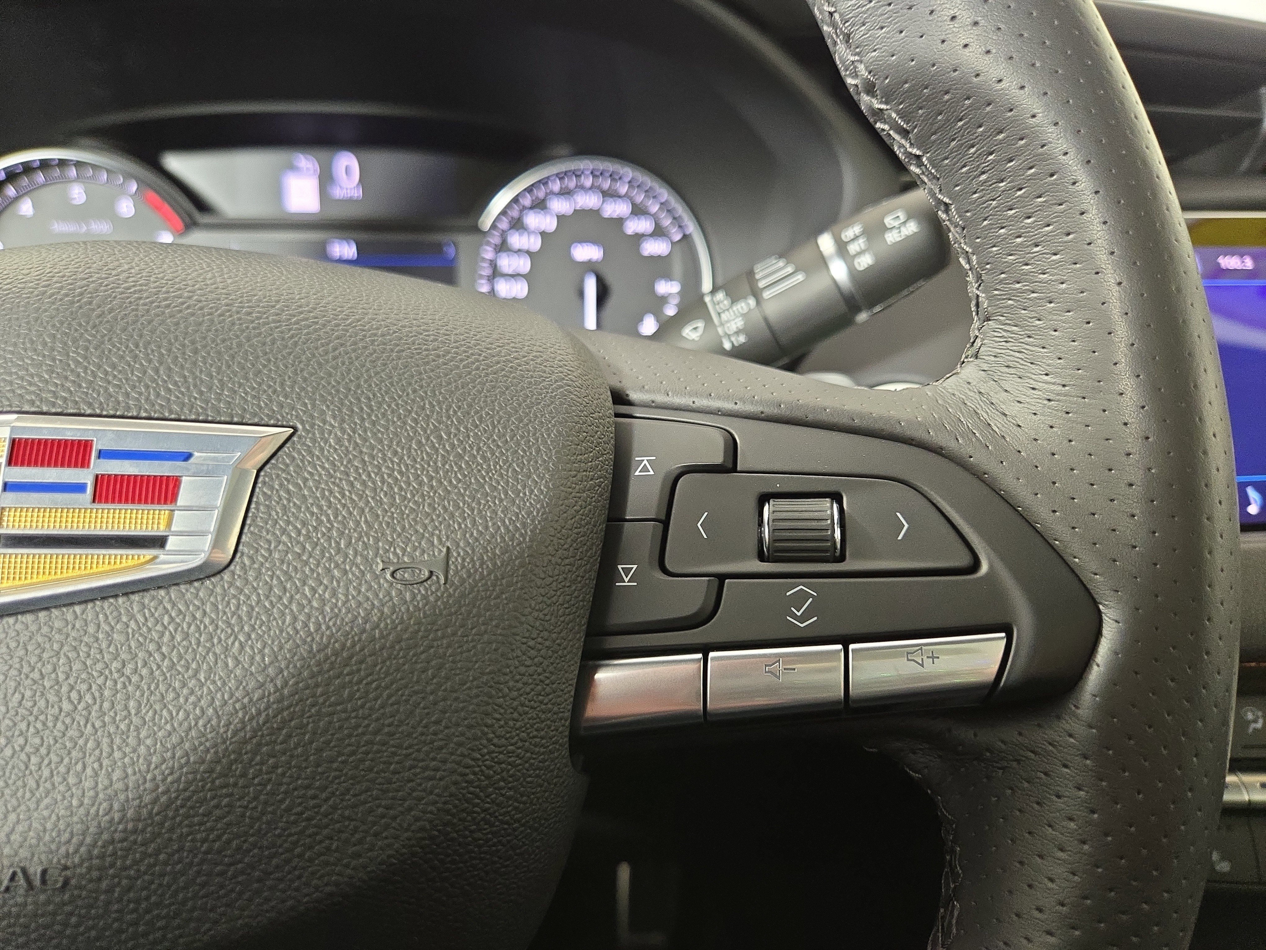 Certified 2022 Cadillac XT4 Sport image 16