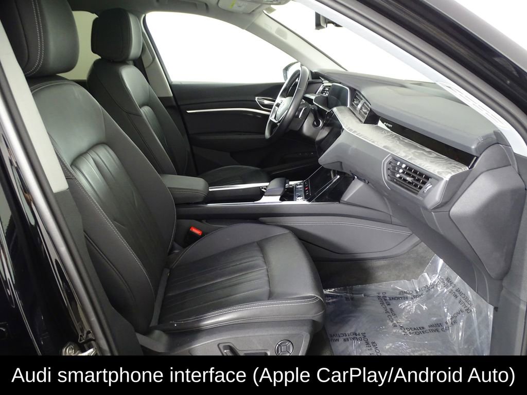 Used 2021 Audi e-tron Premium Plus image 16