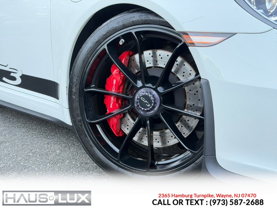 Used 2015 Porsche 911 GT3 RWD image 5