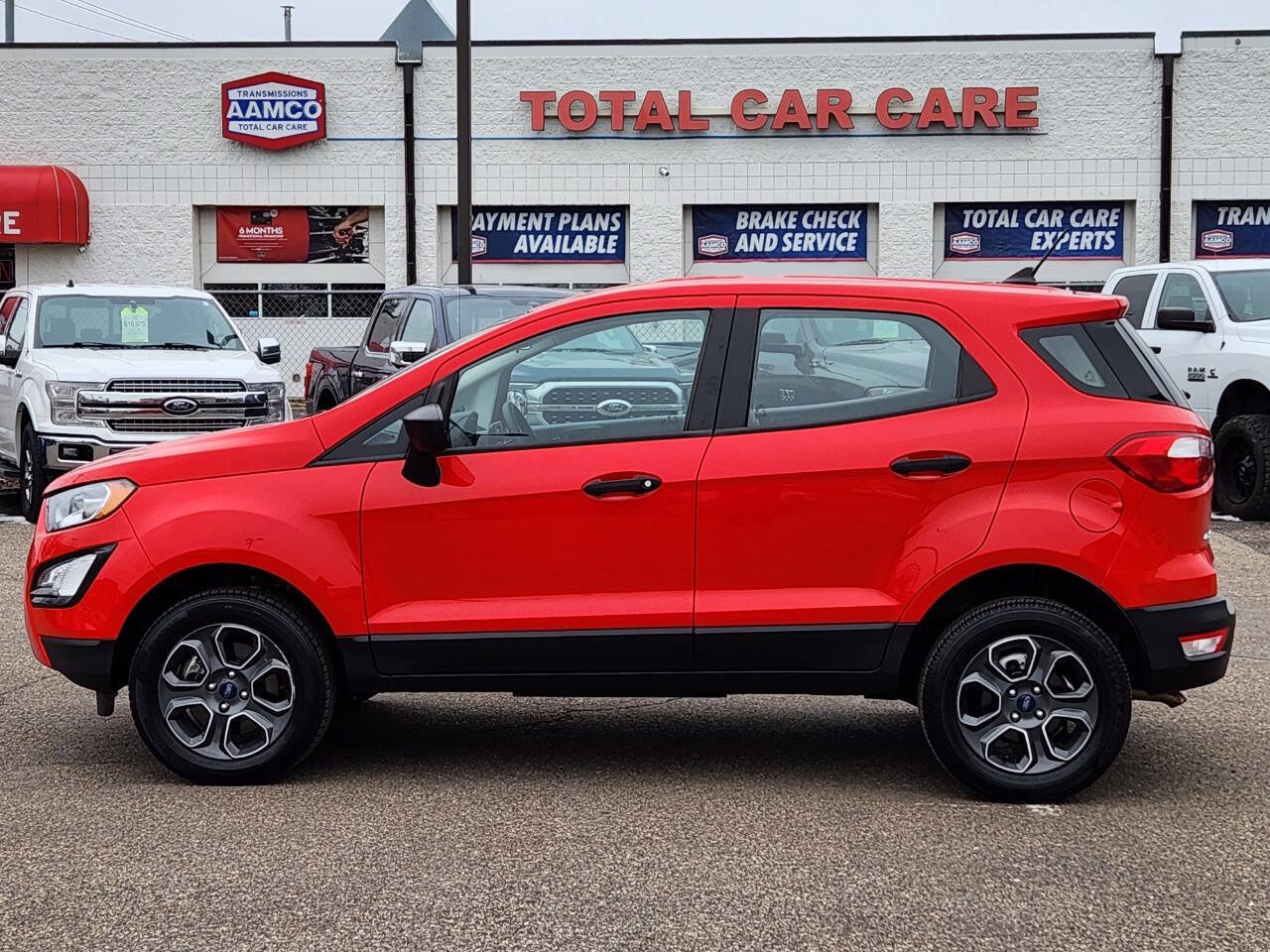 Used 2022 Ford EcoSport S AWD/4WD image 2