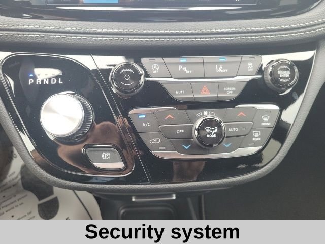 New 2026 Chrysler Pacifica Select w/ S Appearance Package FWD image 9