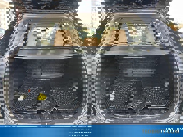 Used 2022 Toyota RAV4 Limited image 11