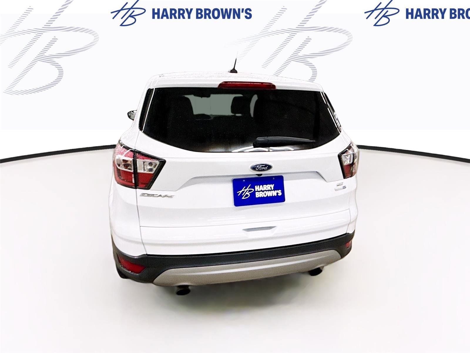Used 2017 Ford Escape SE w/ SE Cold Weather Package image 9