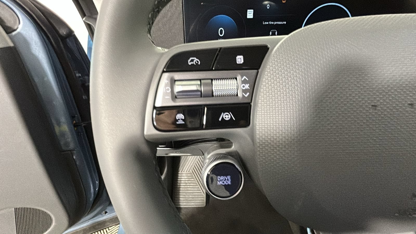 Used 2025 Hyundai Ioniq 5 SEL RWD image 16