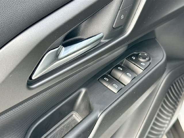 Used 2025 Chevrolet Equinox EV LT FWD image 22