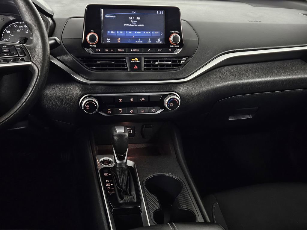 Used 2022 Nissan Altima 2.5 S FWD image 8