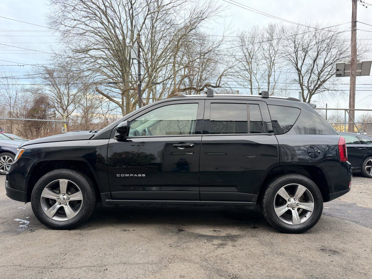 Used 2016 Jeep Compass High Altitude image 6