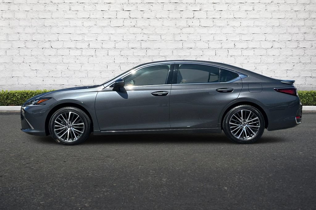 Certified 2025 Lexus ES 300h w/ Premium Package FWD image 8