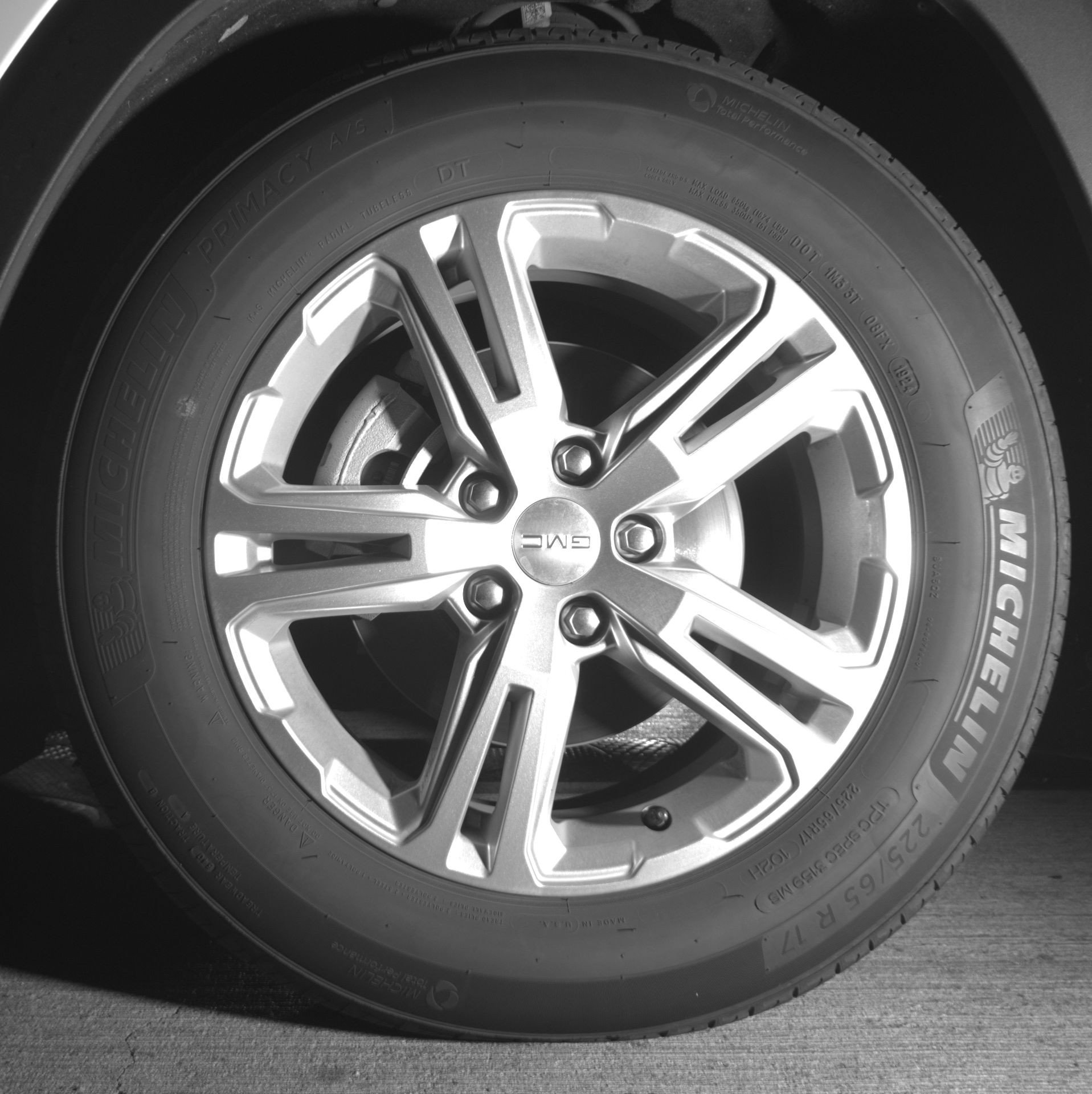 Used 2024 GMC Terrain SLE image 17