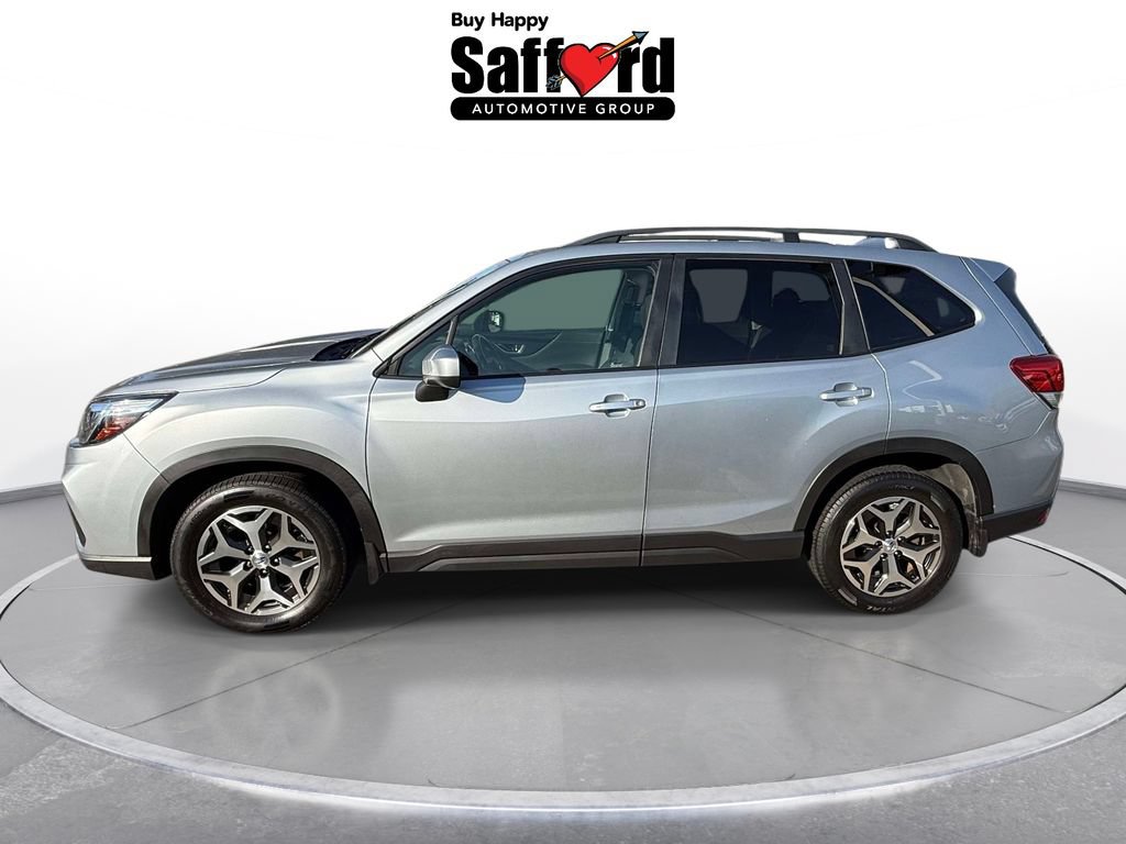 Used 2019 Subaru Forester Premium AWD/4WD image 5