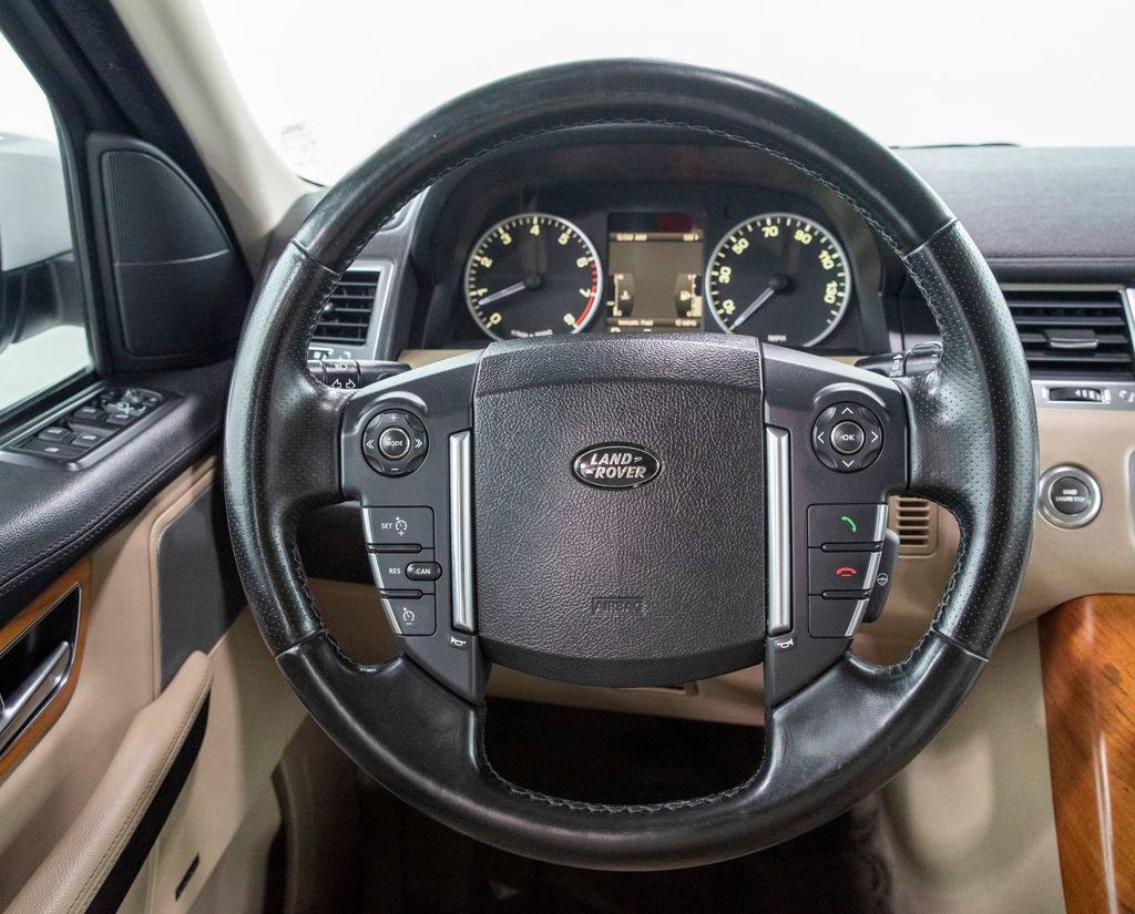 Used 2011 Land Rover Range Rover Sport HSE image 24