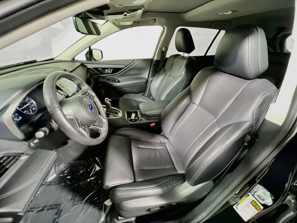 Used 2025 Subaru Outback Limited XT w/ Popular Package #2 AWD/4WD image 19